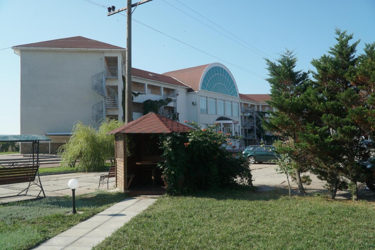 Радуга Курортная Гостиница זאטוקה מראה חיצוני תמונה